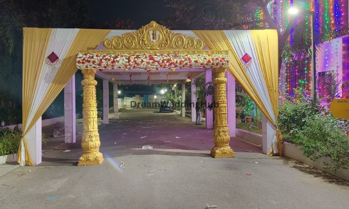 SRI MANIKANTA FLOWER DECORATION